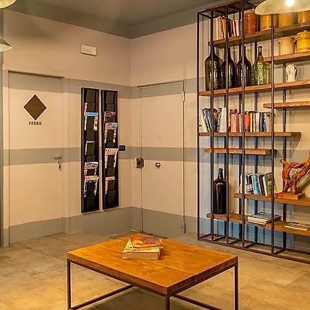 Design 4 Oda ve Kahvaltı Siraküza