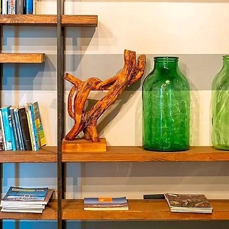 Design 4 3* Syracuse