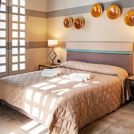 Design 4 Alojamento de Acomodação e Pequeno-almoço Syracuse